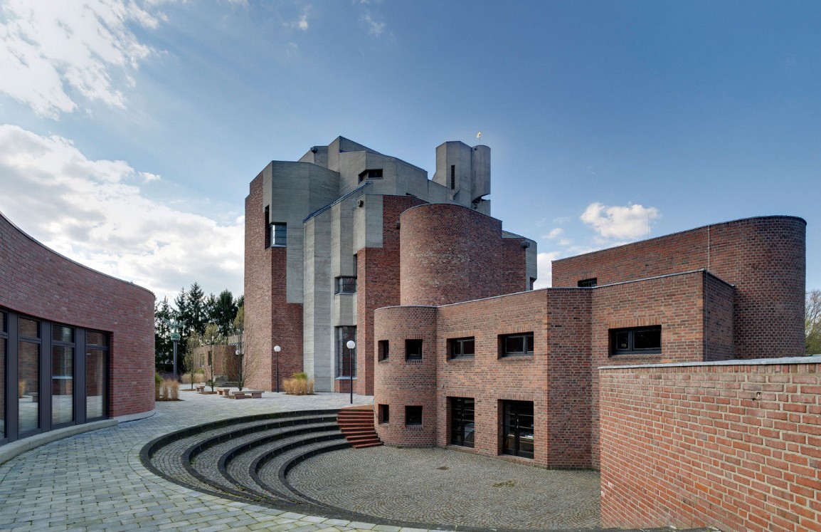 Christi Auferstehung, Köln, Arch. Gottfried Böhm