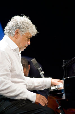 01monty_alexander
