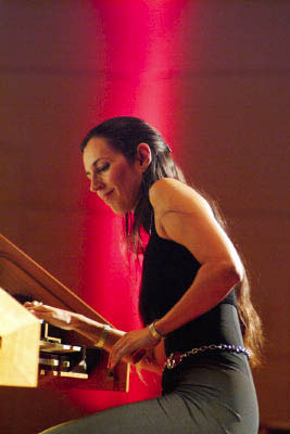 2004_0925_210310AA_1