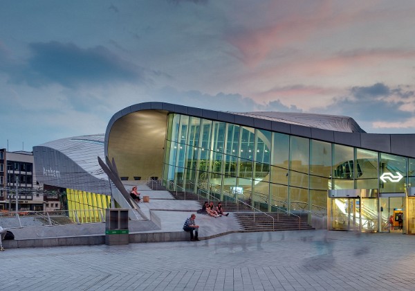 Top Top Bahnhof Arnheim, Neue Nationalgalerie, Berlin Elbphilharmonie Hamburg Feldkapelle, Mechernich Havenhuis, Antwerpen...
