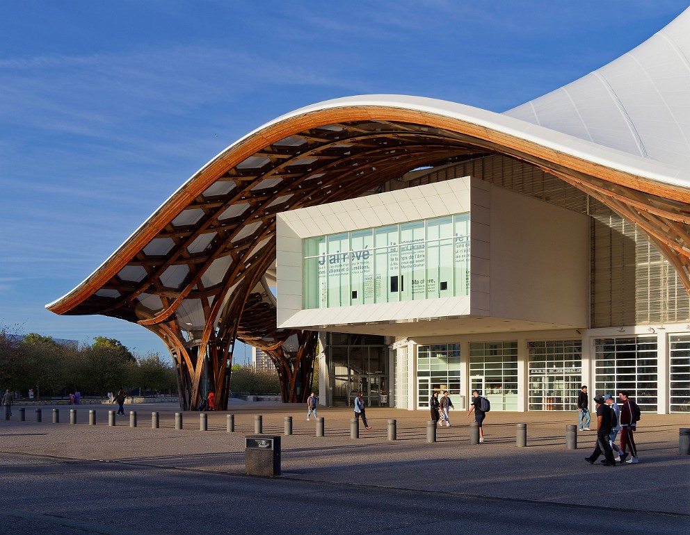 Centre Pompidou-Metz, Kunstmuseum, Frankreich / Arch. Shigeru Ban und Jean de Gastines