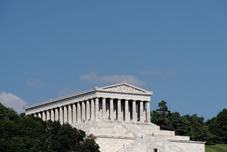 Wallhalla Donaustauf, Architekt Leo von Klenze