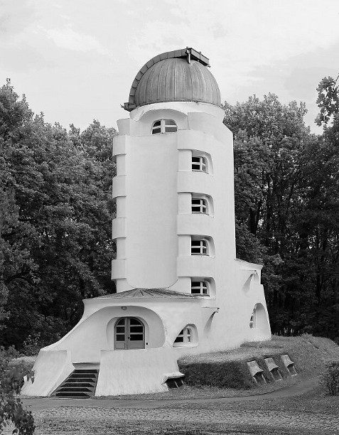 Einsteinturm Potsdam, Arch. Erich Mendelsohn und Richard Neutra